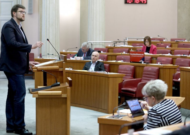 Grbin raspalio po Plenkoviću: Ne poduzima ništa oko Uljanika jer čuva svoj predizborni 'PR'