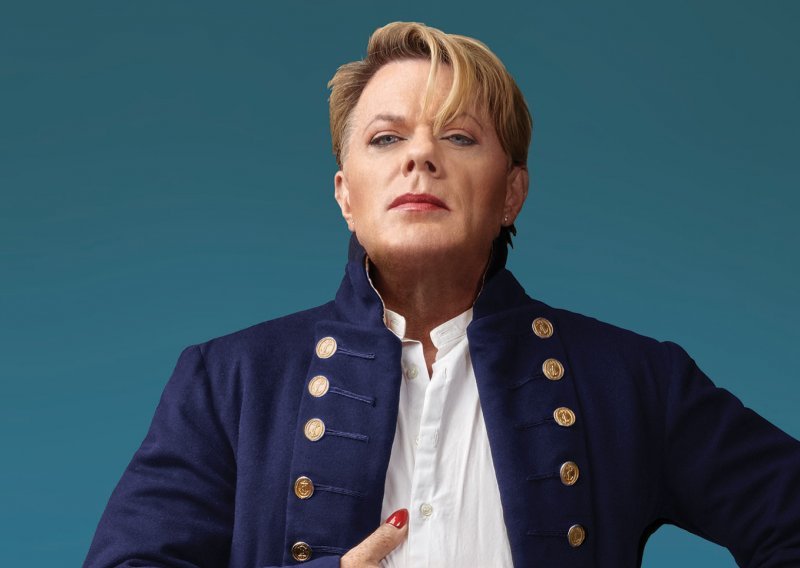 Vodimo vas na Wunderbariranje s Eddie Izzardom!