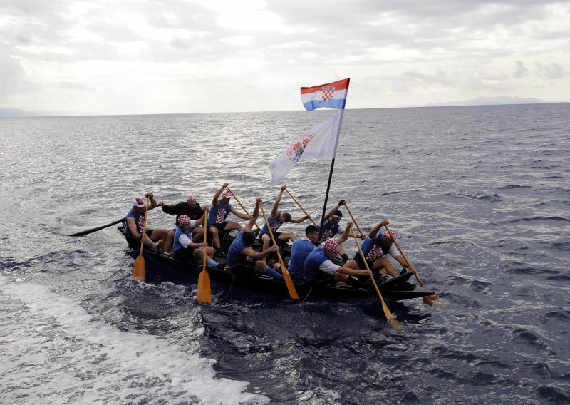 Neretvanski lađari će preveslati Jadran