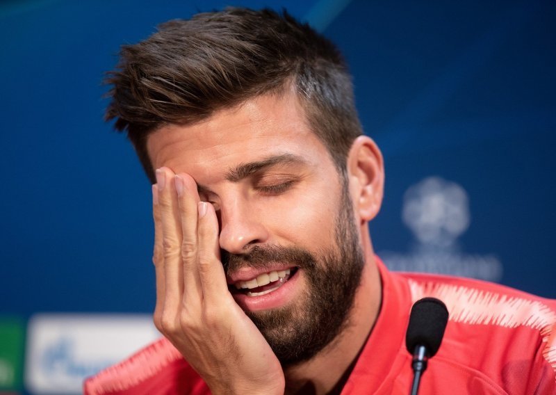 Gerard Pique okrenuo tenis naglavačke, a sada gura klub iz Andore preko reda u Primeru