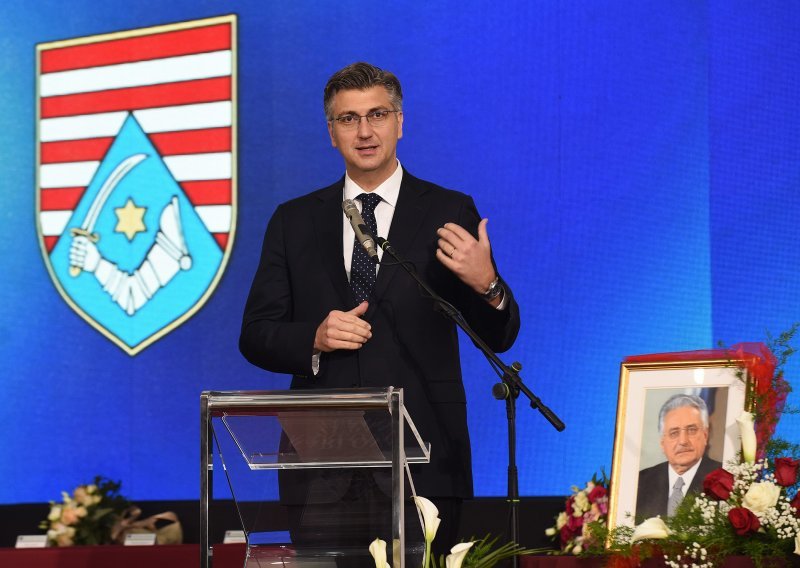 Plenković: Prigovori IDS-a ovoj Vladi su neargumentirani i neukusni