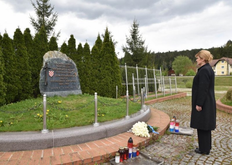 Predsjednica na Bleiburgu osudila 'razmjerno najveći poratni masovni zločin u Europi nakon Drugoga svjetskog rata'