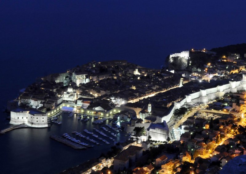 Dijelovi Dubrovnika opet bez struje