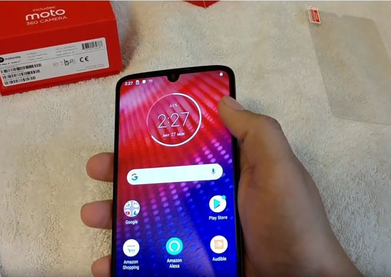 Amazon je nekome prodao Moto Z4 prije nego što ga je Motorola uopće objavila