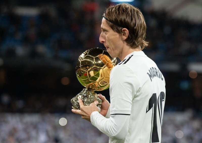 Modrić ima plan kako se vratiti u formu s kojom je postao najbolji nogometaš svijeta