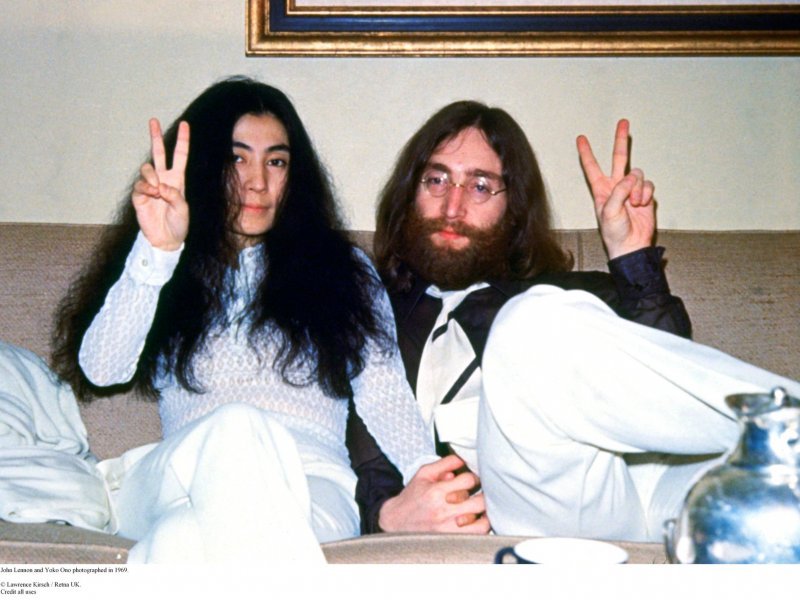 Proslo Je 40 Godina Od Smrti Tragicno Preminulog Johna Lennona Legendarnog Glazbenika Prisjetili Se Beatlesi Yoko Ono I Brojni Obozavatelji Tportal