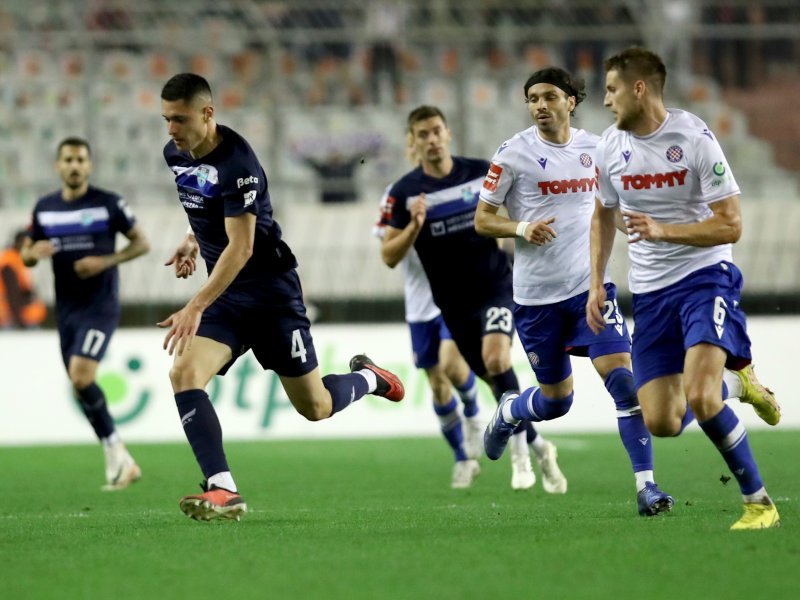 VIDEO Pogledajte golove kojima je Osijek šokirao čitav Poljud i potopio  Hajduk - Večernji.hr