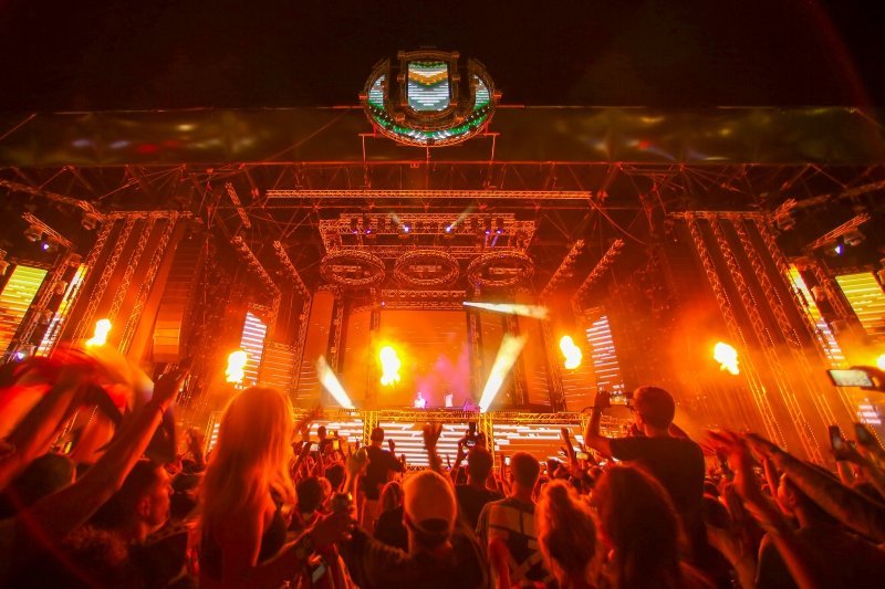 DJ Afrojack rasplesao okupljene na Ultra Europe festivalu