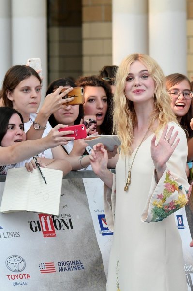 Elle Fanning