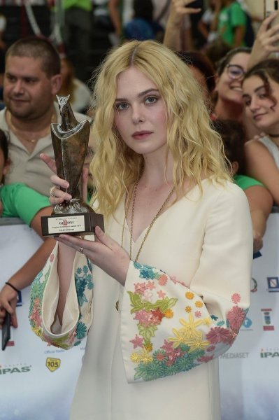 Elle Fanning