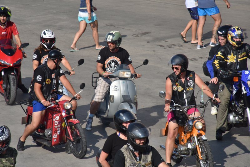 Pula: Tisuće motorista sudjelovalo u defileu povodom 25. godišnjice Croatia Bike Weeka