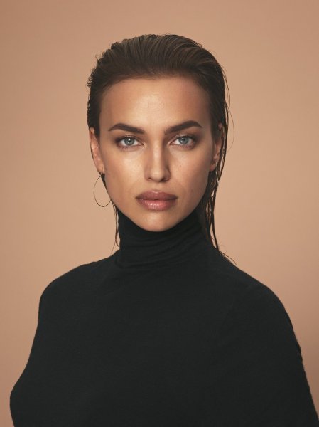 Irina Shayk u novoj kampanji brenda Intimissimi