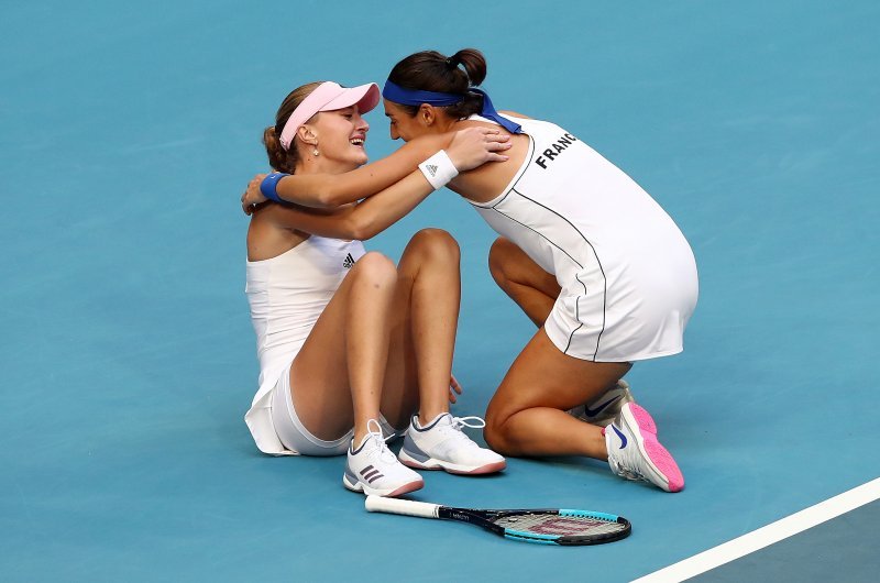 Fed Cup finale, Francuska - Australija, meč parova