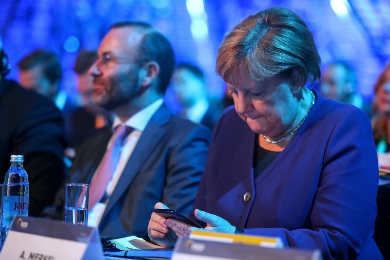 Manfred Weber i Angela Merkel