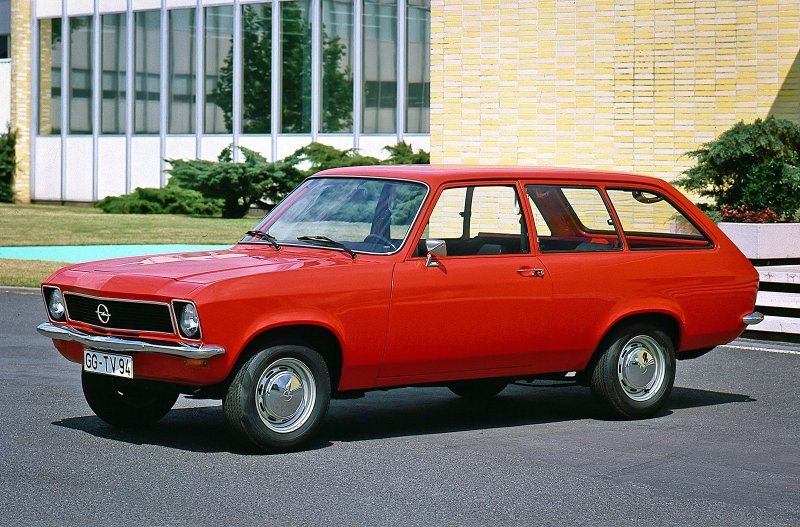 Opel Ascona Voyage