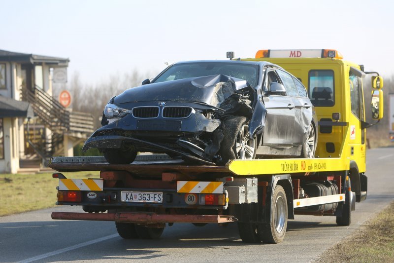 Prevrtanje automobila u Pisarovini