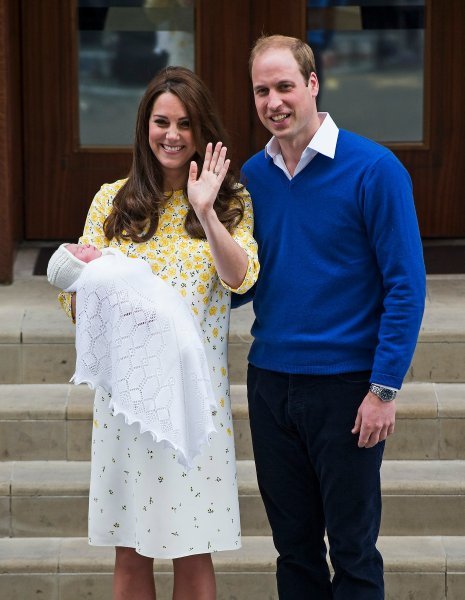 Kate Middleton, princ William, princeza Charlotte 2015.