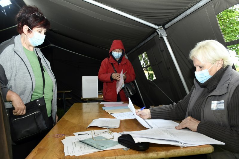 Građani glasuju u Petrinji