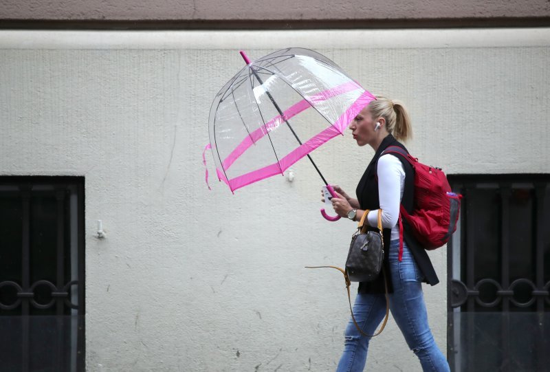 Promjena vremena s kišom stigla u Zagreb