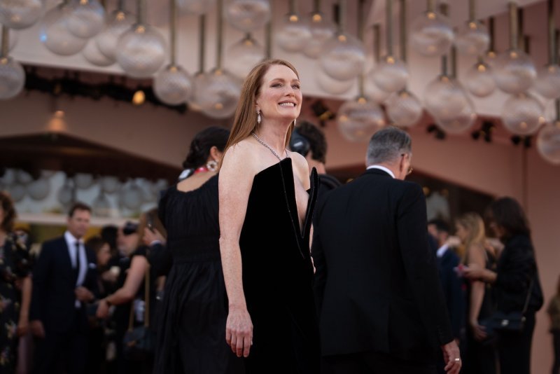 Julianne Moore