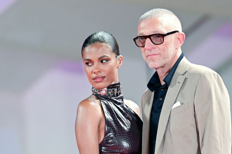 Vincent Cassel i Tina Kunakey