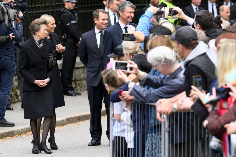 Princeza Anne, Zara Tindall, Peter Phillips