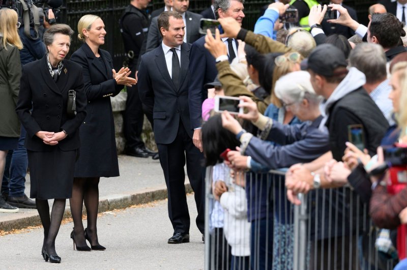 Princeza Anne, Zara Tindall, Peter Phillips