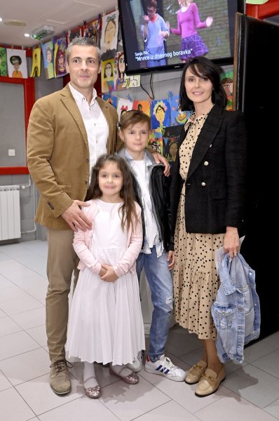 Zoran, Alenka, Dino i Elena Pribičević
