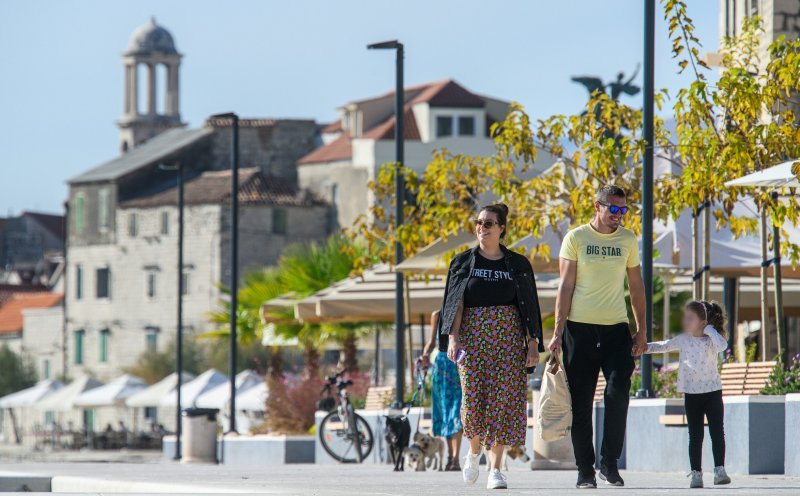 Kaštelani i Kaštelanke uživali u babljem ljetu