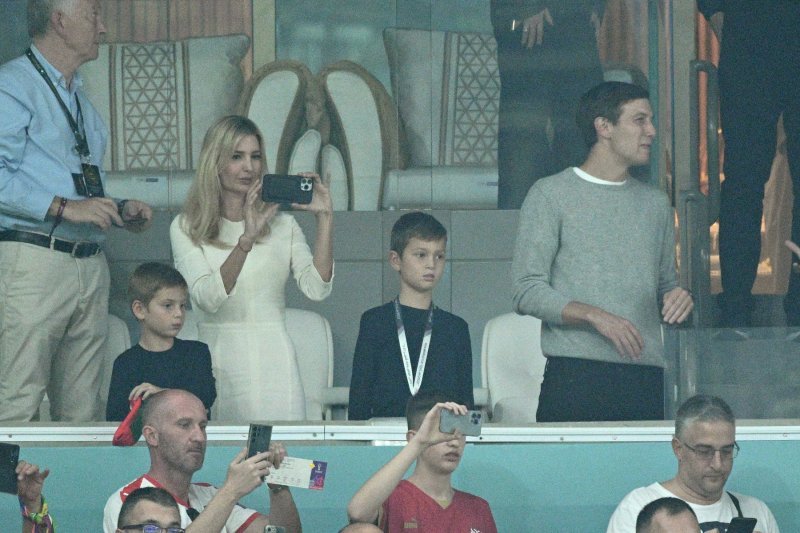 Ivanka Trump i Jared Kushner sa sinovima na Svjetskom nogometnom prvenstvu