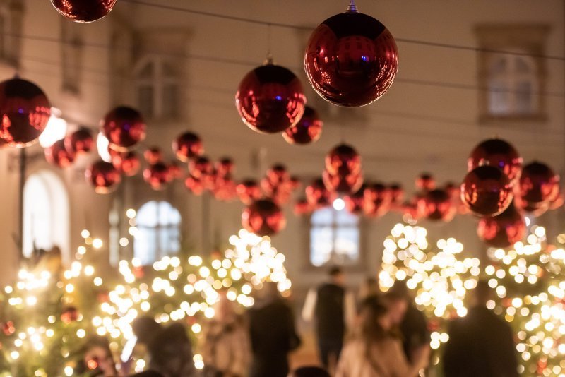 Bas Naš Advent na platou Gradec