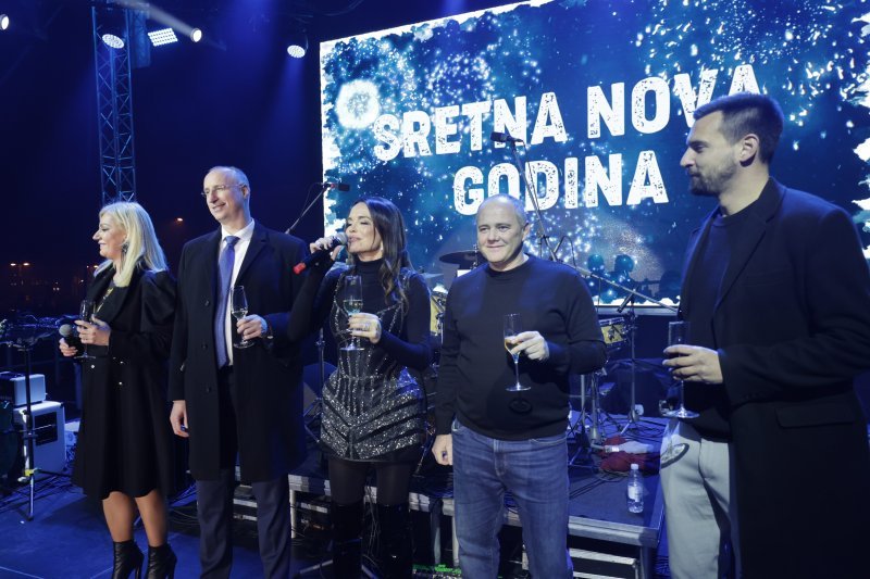 Severina i doček nove 2023. u Splitu