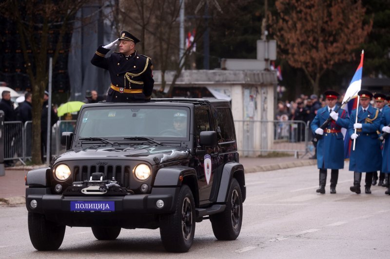 Defile povodom neustavnog Dana Republike Srpske