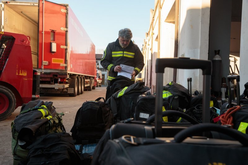 Spasilačke službe putuju prema Turskoj