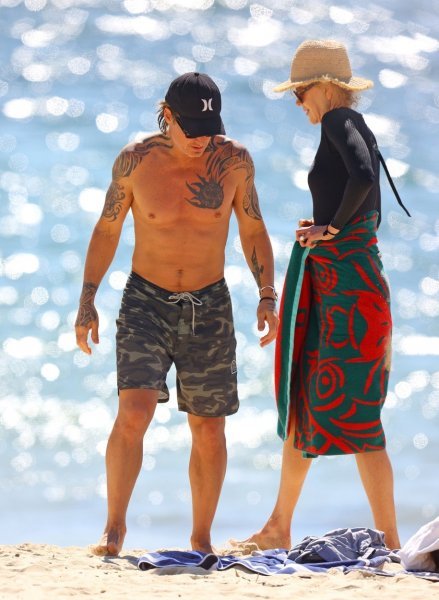 Nicole Kidman i Keith Urban na plaži