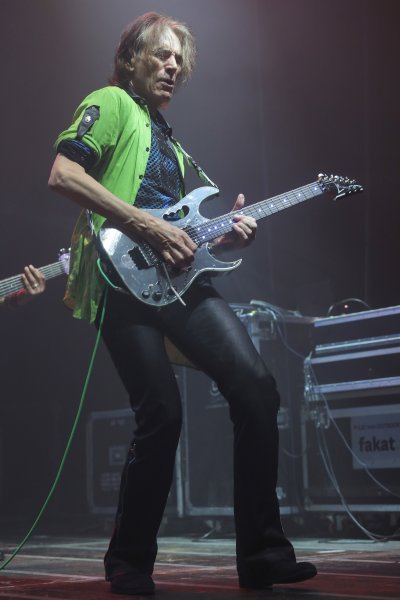 Steve Vai