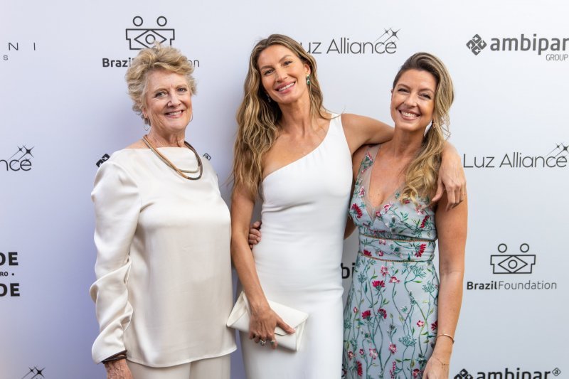 Gisele Bundchen sa sestrom blizankom Patriciom