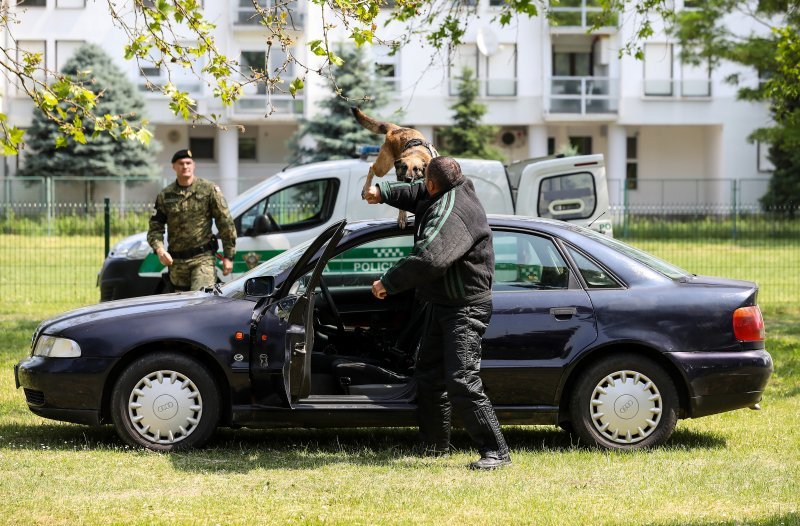 Izložba vojne opreme i naoružanja Hrvatske vojske na Jarunu