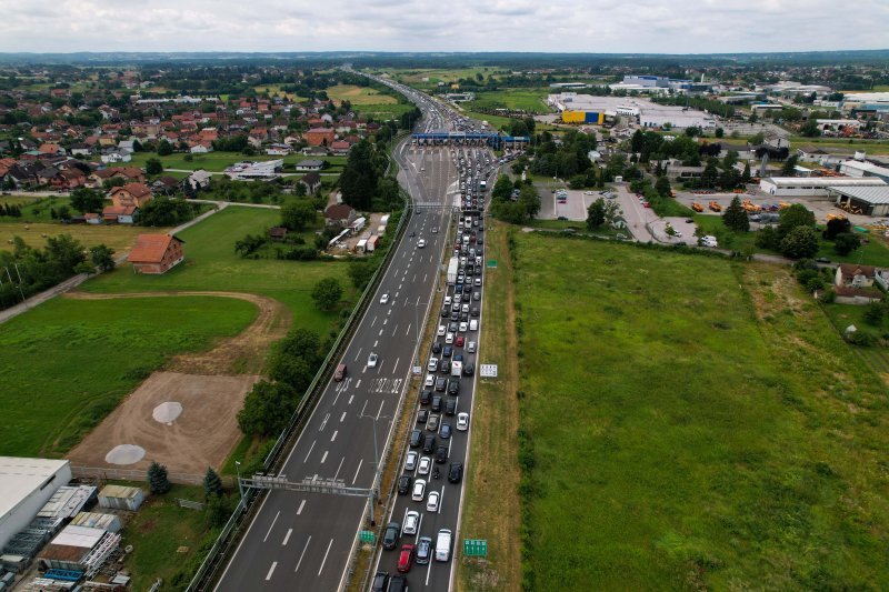 Gužva na Lučkom iz zraka