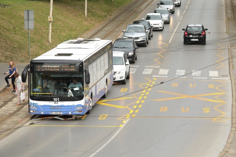 Zaustavljen tramvajski promet u Osijeku