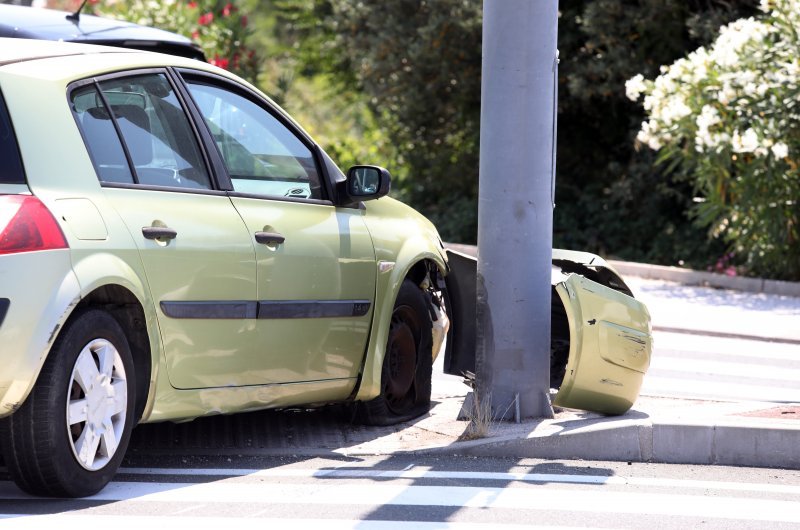 Sudar dvaju automobila u Šibeniku