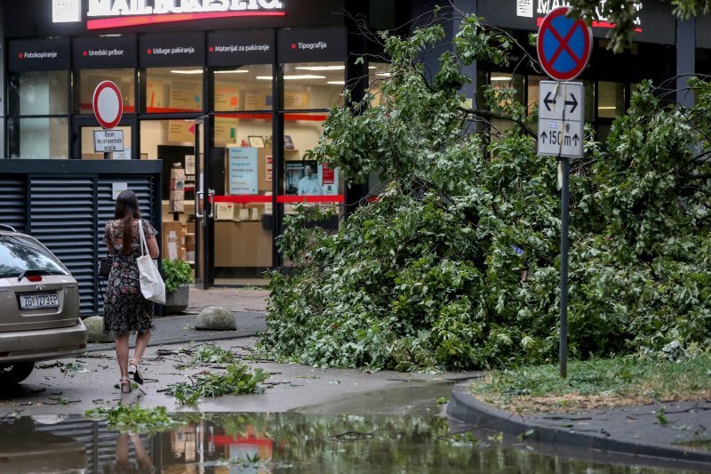 Posljedice nevremena u Radničkoj cesti