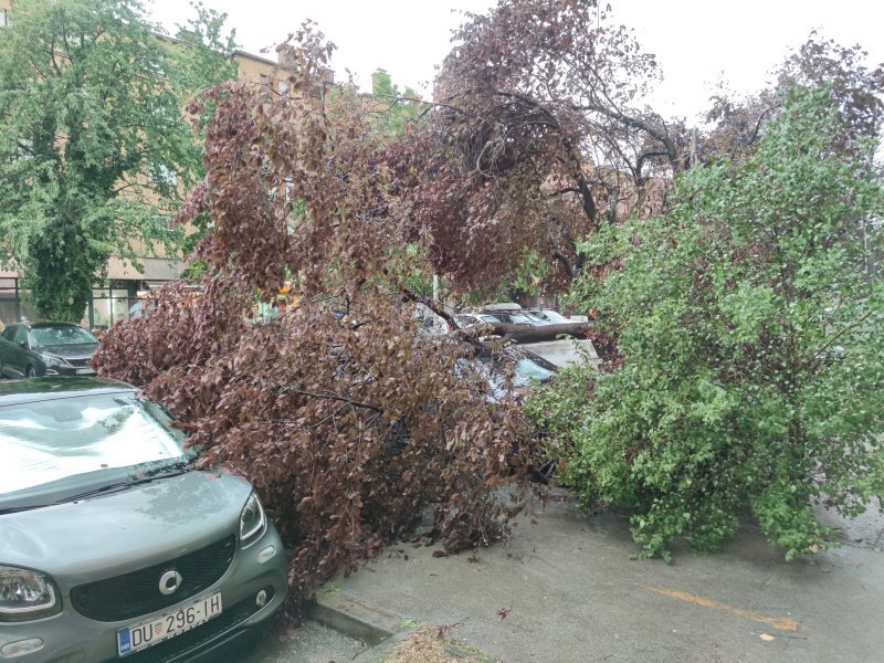 Posljedice nevremena u kvartu Središće