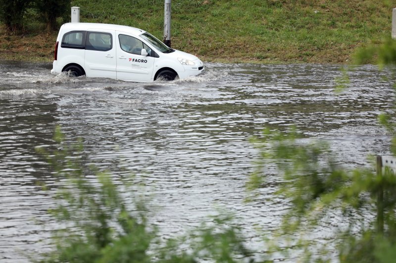 Podvožnjak u Selskoj potpuno je potopljen