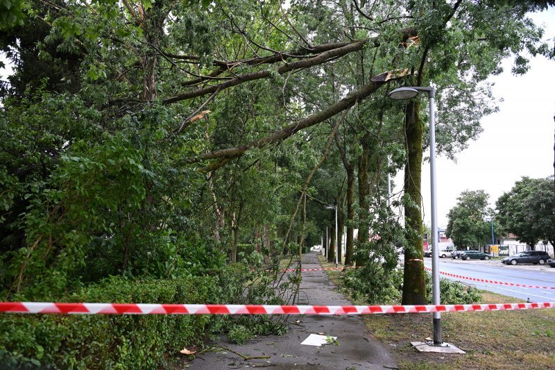 Zagreb dan nakon nevremena sanira štetu