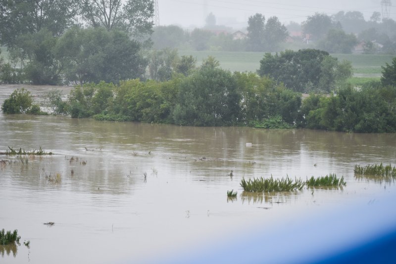 Sava poplavila nasip ispod Domovinskog mosta