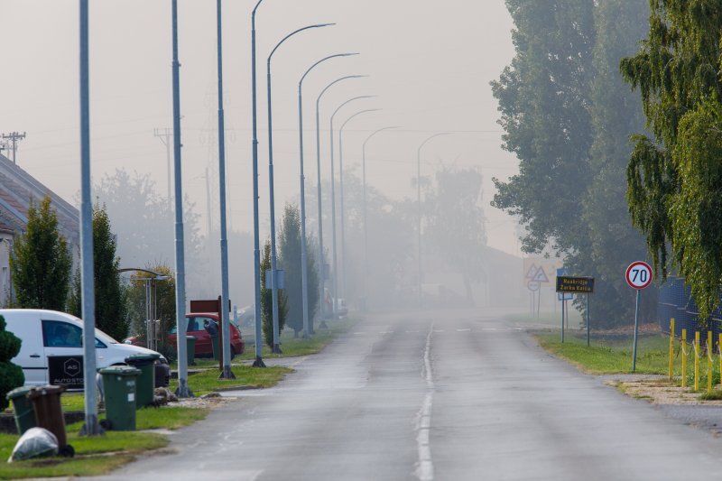 Tvornica Drava International jutro nakon požara