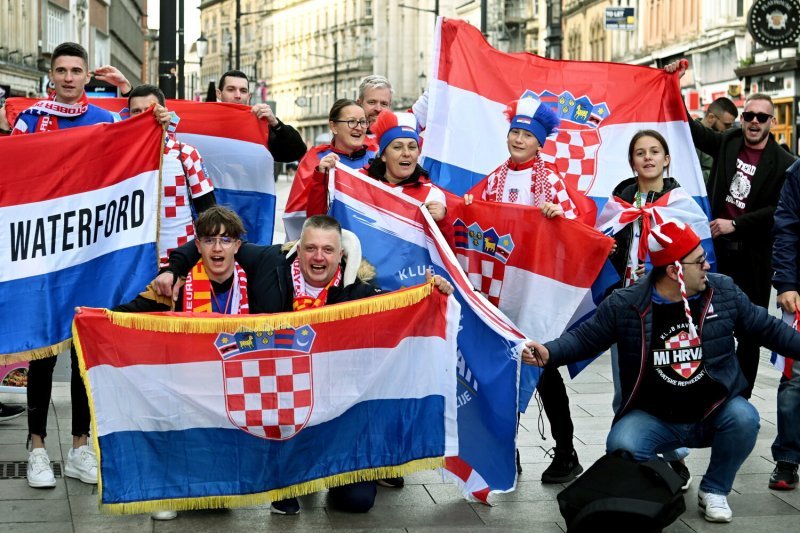 Cardiff, 15.10.2023 - Nogomet: Hrvatski navijači pred utakmicu Wales - Hrvatska