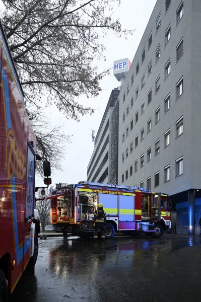 Požar u sjedištu HEP-a u Zagrebu