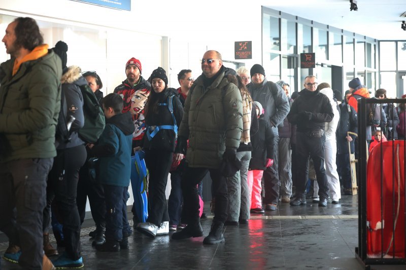 Gužve na sljemenskoj žičari